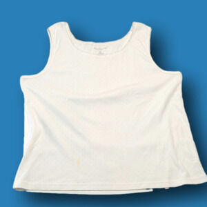 GLORIA Vanderbilt lace trim tank